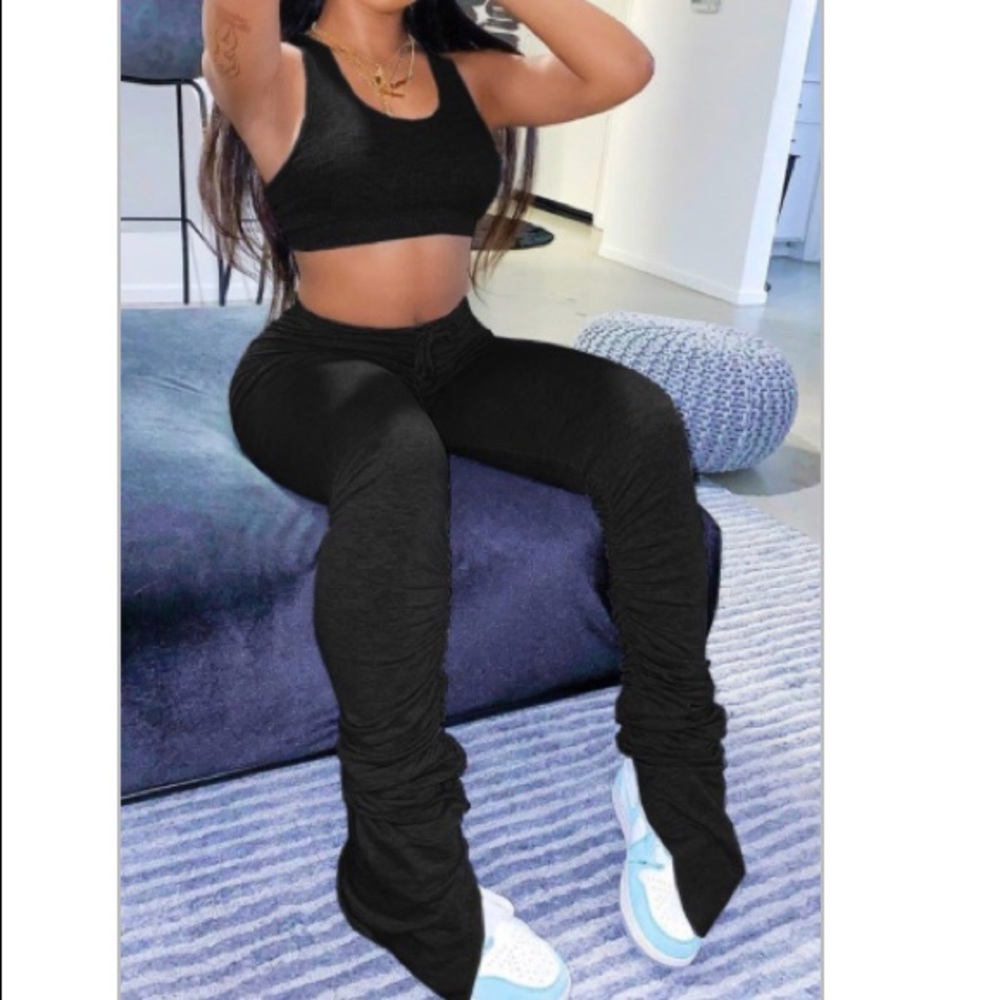 2 Piece Set - image 1